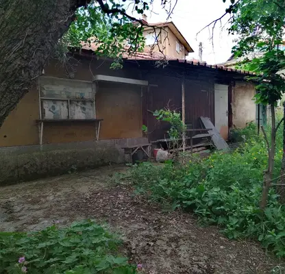 Снимка 3 — Къща в Перник, Ралица