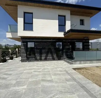 Photo 5 — House in Plovdiv, Komatevo