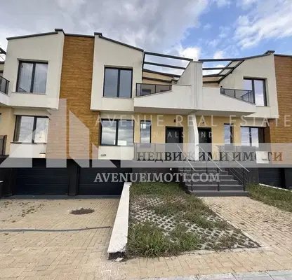 Photo 3 — House in Plovdiv, Zapaden