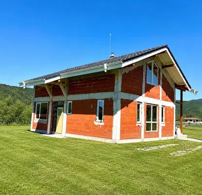 Photo 2 — House in област София, Pravec