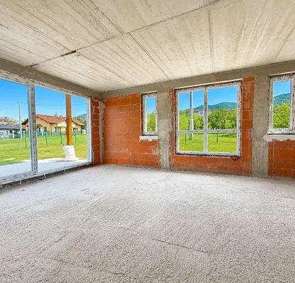 Photo 4 — House in област София, Pravec