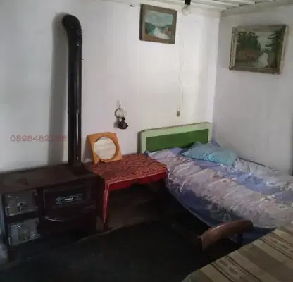 Photo 3 — House in Plovdiv, Pyrvomai