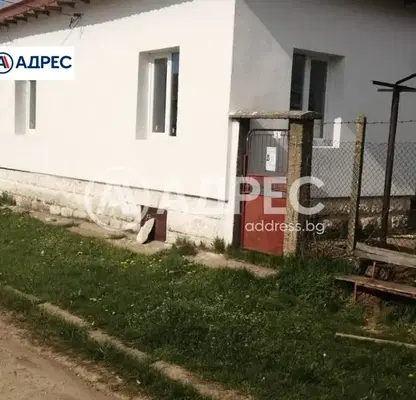 Снимка 3 — Къща в Разград, с. Беловец
