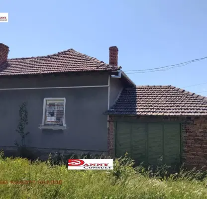 Снимка 5 — Къща във Велико Търново, с. Бутово