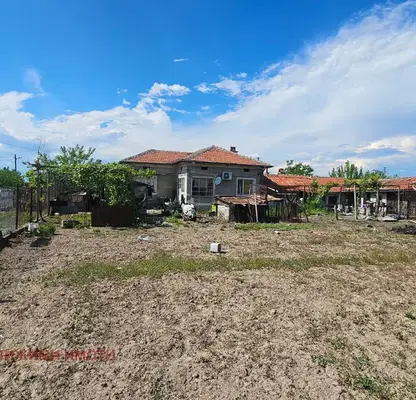 Photo 2 — House in Oblast Stara Zagora, Bydeshte