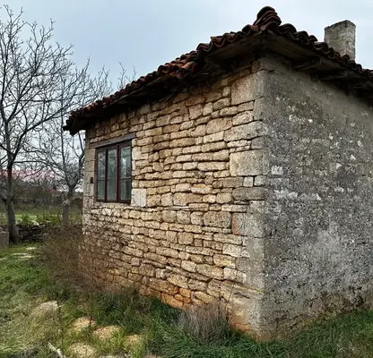 Снимка 4 — Къща в Добрич, с. Българево