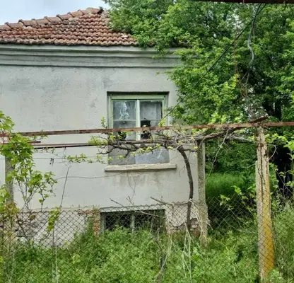 Снимка 3 — Къща в Бургас, с. Церковски