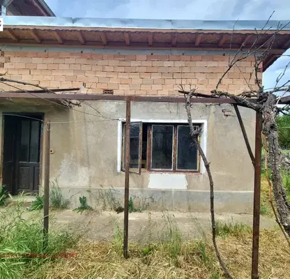 Снимка 4 — Къща в Русе, с. Червена вода