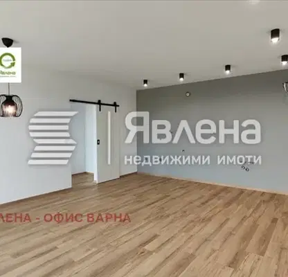 Снимка 2 — Къща в Добрич, с. Църква