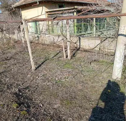 Снимка 4 — Къща в Плевен, с. Дебово