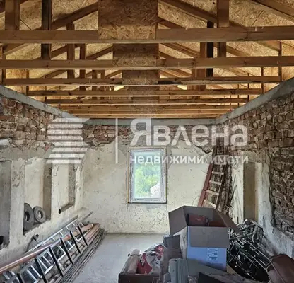 Снимка 4 — Къща в Перник, с. Големо Бучино