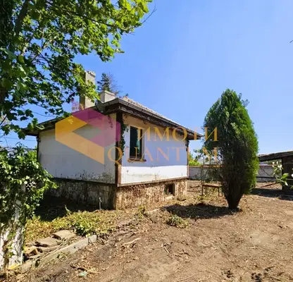 Photo 3 — House with 2 bedrooms in Kitka village, Varna region, with yard