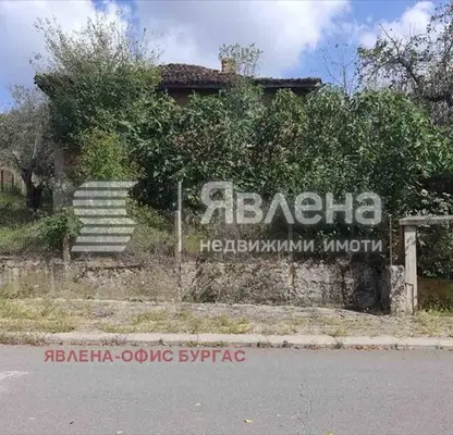 Снимка 4 — Къща в Бургас, с. Кости