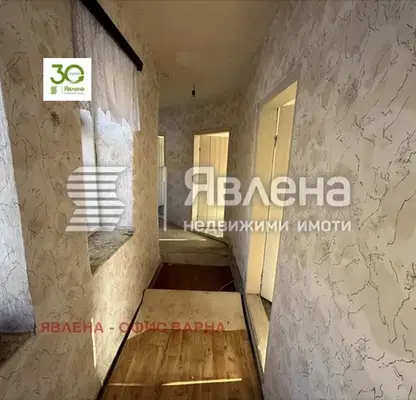Снимка 3 — Къща във Варна, с. Крумово