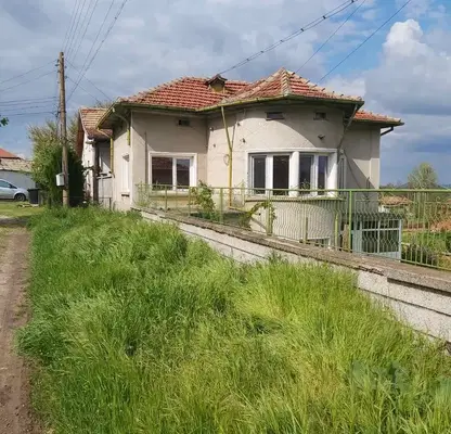 Photo 2 — House in Oblast Pleven, Krushovica