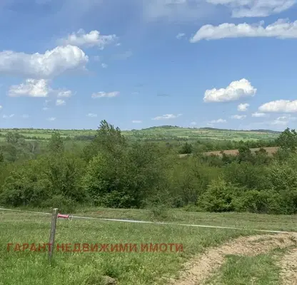 Снимка 3 — Къща в Габрово, с. Ловнидол