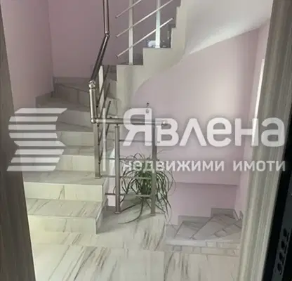 Photo 3 — House in Oblast Plovdiv, Markovo
