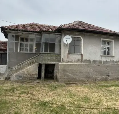 Снимка 2 — Къща в Пловдив, с. Момино село