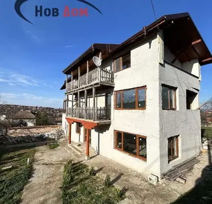 Photo 2 — House in Oblast Veliko Tyrnovo, Samovodene