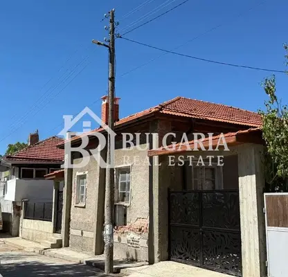 Photo 3 — House in област София, Vakarel