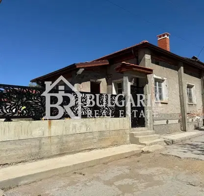 Photo 4 — House in област София, Vakarel