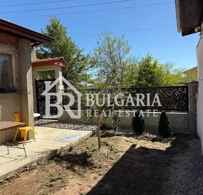 Photo 5 — House in област София, Vakarel