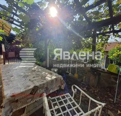 Снимка 4 — Къща в Бургас, с. Велика
