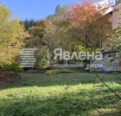 Снимка 4 — Къща в с. Владая