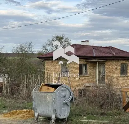 Снимка 4 — Къща във Варна, с. Войводино