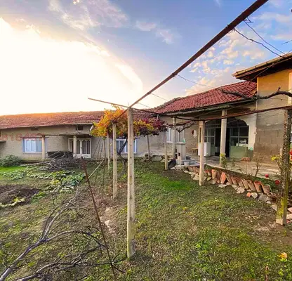 Photo 3 — House in Oblast Shumen, Yankovo