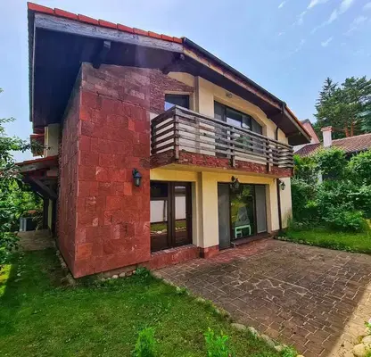 Photo 4 — House in Sofiya, Dragalevci