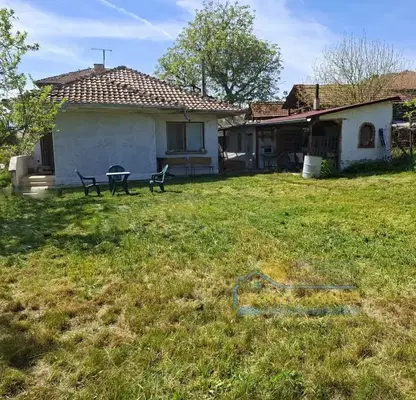 Photo 3 — House in Oblast Veliko Tyrnovo, Strajica
