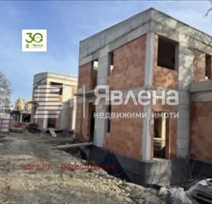 Photo 5 — House in Varna, Alen Mak