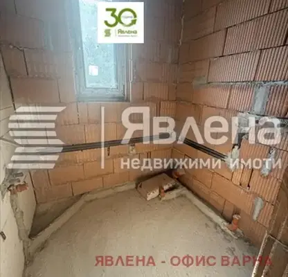 Снимка 4 — Къща във Варна, Виница