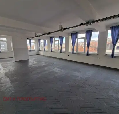 Photo 3 — Office in Благоев, Широк център