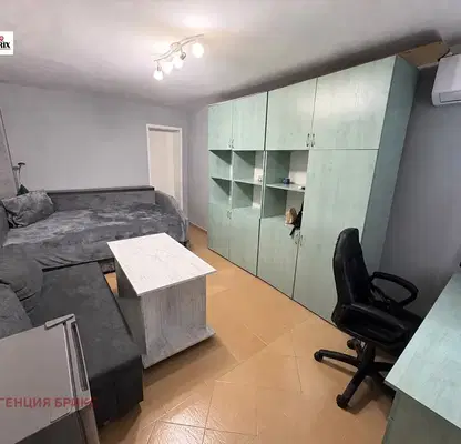 Photo 3 — Office in Ruse, Centyr
