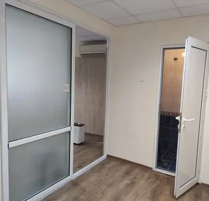 Photo 4 — Office in Ruse, Centyr