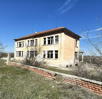 Снимка 2 — Офис в Ямбол, с. Ханово