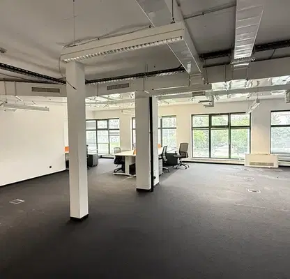 Photo 3 — Office in Sofiya, Borovo