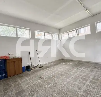 Photo 3 — Office in Sofia, Hadji Dimityr