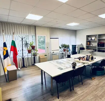 Photo 2 — Office in Sofia, Iztok