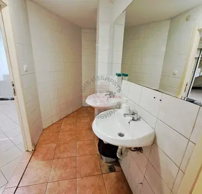 Photo 5 — Office in Varna, Centyr