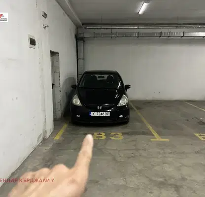 Photo 5 — Garage/Parking in Kyrdjali, Centyr