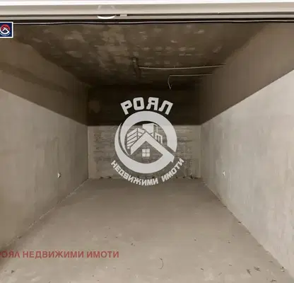 Photo 3 — Garage/Parking in Plovdiv, Yujen
