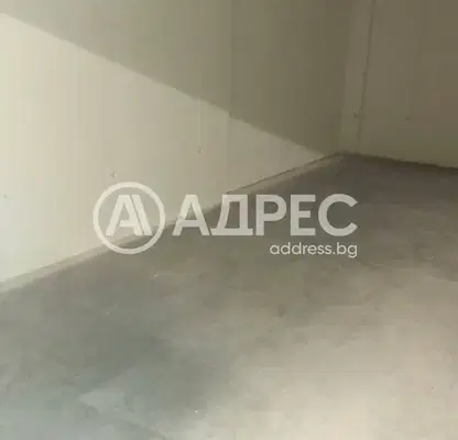 Photo 2 — Garage/Parking in Sofiya, Banishora