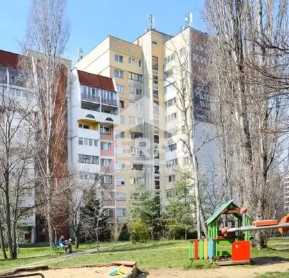 Photo 3 — Garage/Parking in Sofiya, Iztok