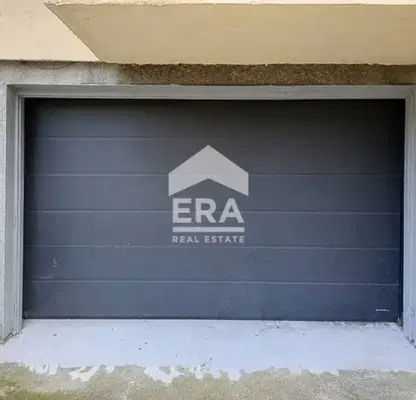 Photo 2 — Garage/Parking in Sofiya, Lozenec