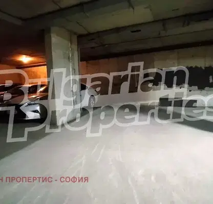 Снимка 3 — Гараж/Паркомясто в София, Полигона