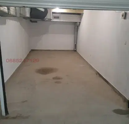 Photo 3 — Garage/Parking in Varna, Chaika