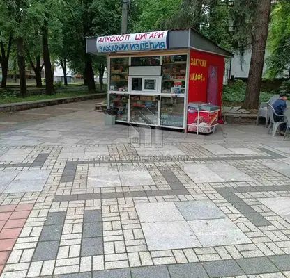 Снимка 2 — Магазин в София, Ботев